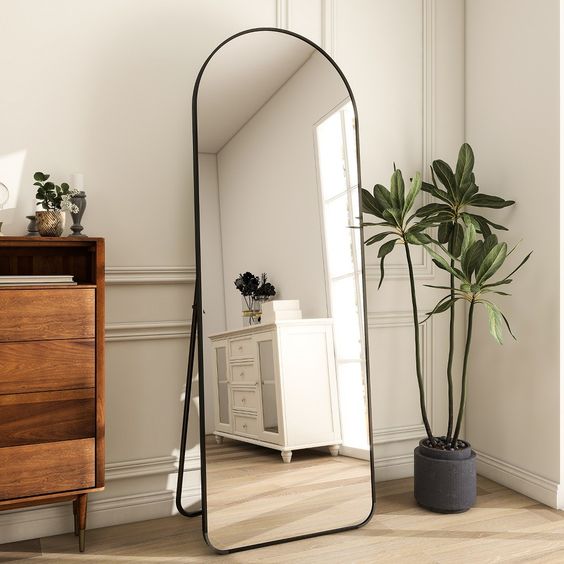 Large Pinterest Mirror with Support and Golden Frame – The Ever Botanic