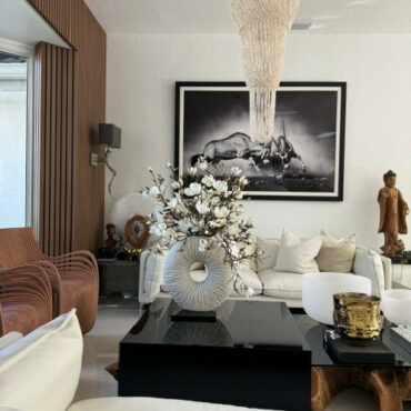 Large Eternity Vase with Magnolias and Floating Wood – The Ever Botanic
