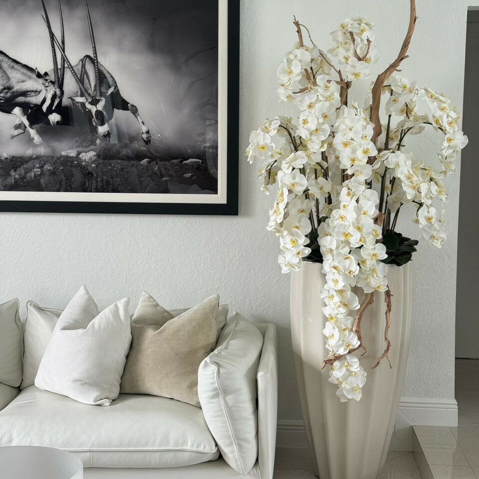San Jose Vase in sandy Beige with white orchids in waterfall design – The Ever Botanic