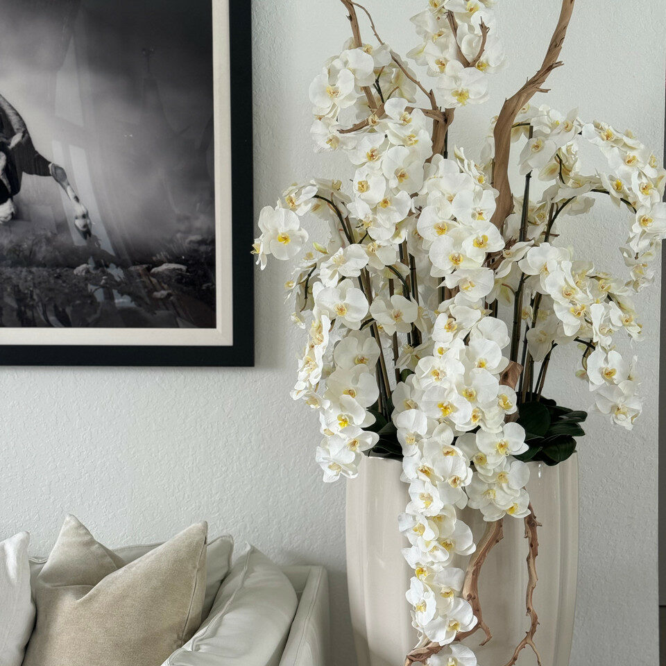 San Jose Vase in sandy Beige with white orchids in waterfall design – The Ever Botanic