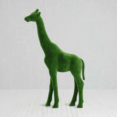 Large Giraffe Topiary – The Ever Botanic