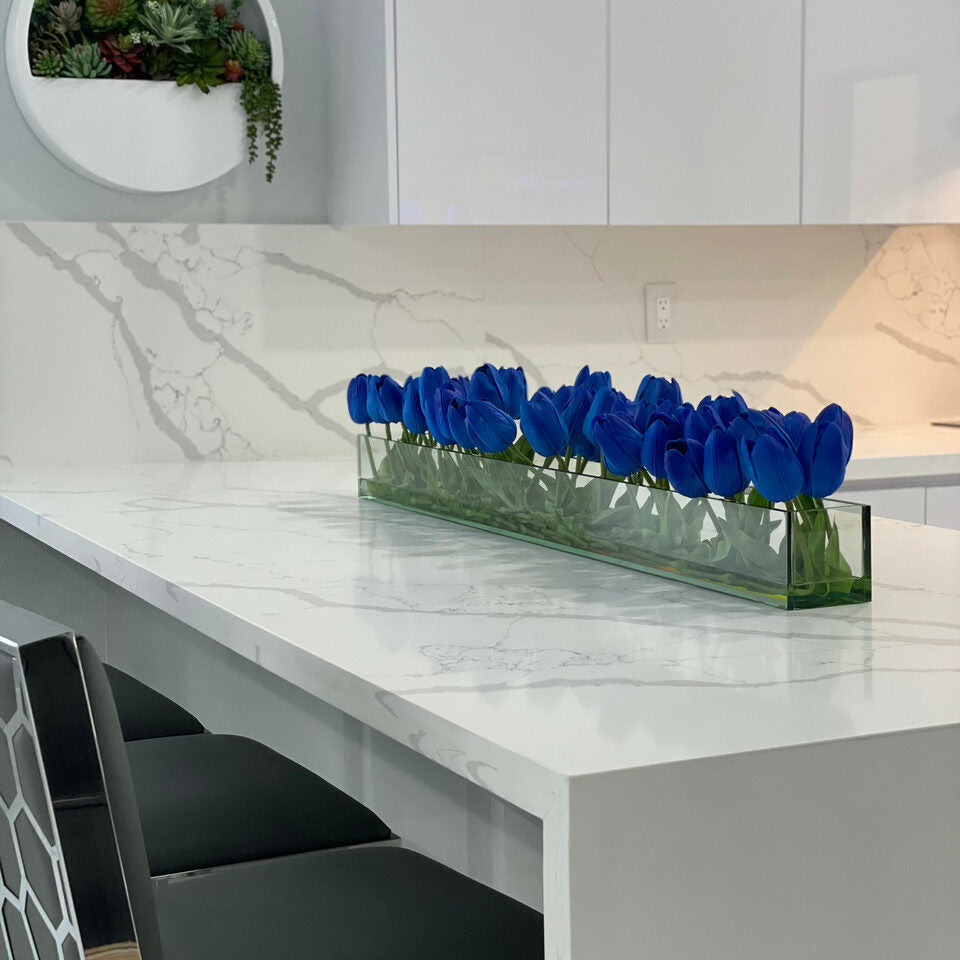 Modern Glass Vase with Blue Tulips – The Ever Botanic
